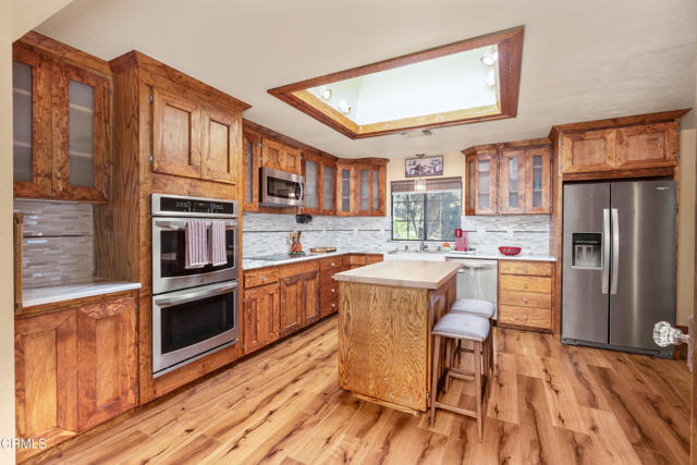 51793 Quail Ridge Road, Oakhurst CA: https://media.crmls.org/mediaz/5c42ed2e-59af-40dc-bf59-033bd6fec7b7.jpg