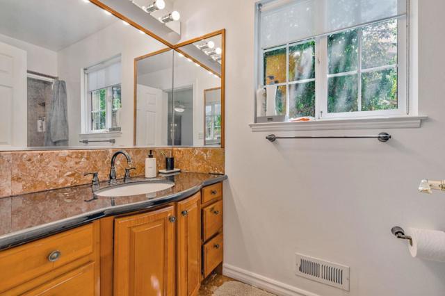 225 W Meadow Drive, Palo Alto CA: https://media.crmls.org/mediaz/5c431e36-f8cc-42c9-9acd-7b65d90d5232.jpg
