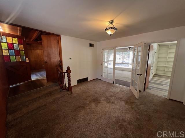 Detail Gallery Image 16 of 23 For 8907 Mariposa St, La Mesa,  CA 91941 - 5 Beds | 3/1 Baths