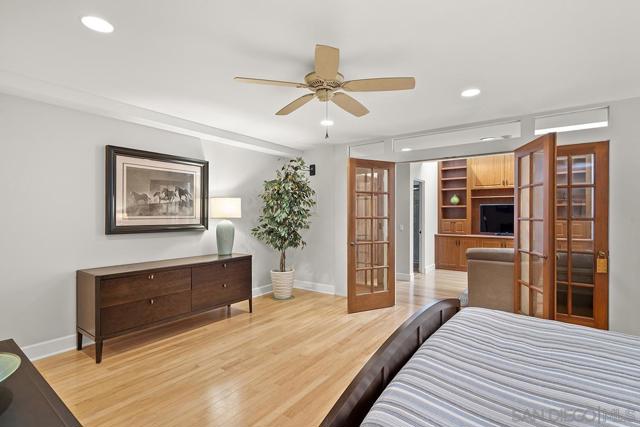 356 Prospect Street, La Jolla CA: https://media.crmls.org/mediaz/5c45795b-9292-47af-9f92-ca4da9a97b8a.jpg