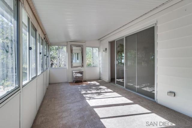 18218 Paradise Mountain Road, Valley Center CA: https://media.crmls.org/mediaz/5c467bf6-149a-4914-95ab-bcba132d295c.jpg