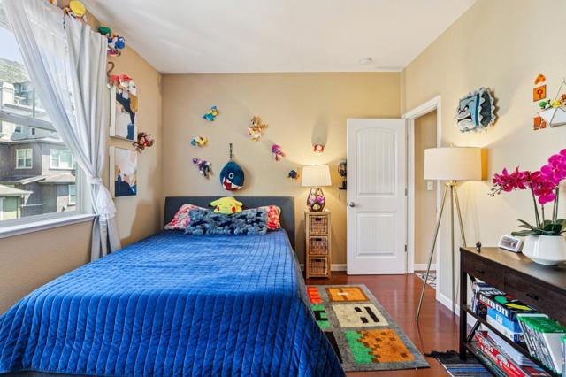 6264 Rocky Point Court, Oakland CA: https://media.crmls.org/mediaz/5c4957dd-b044-47e9-8d07-ec806b4ea1b2.jpg