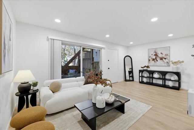 490 Auburn Way, San Jose CA: https://media.crmls.org/mediaz/5c49d135-3ed3-4635-87ec-e50d6317495b.jpg