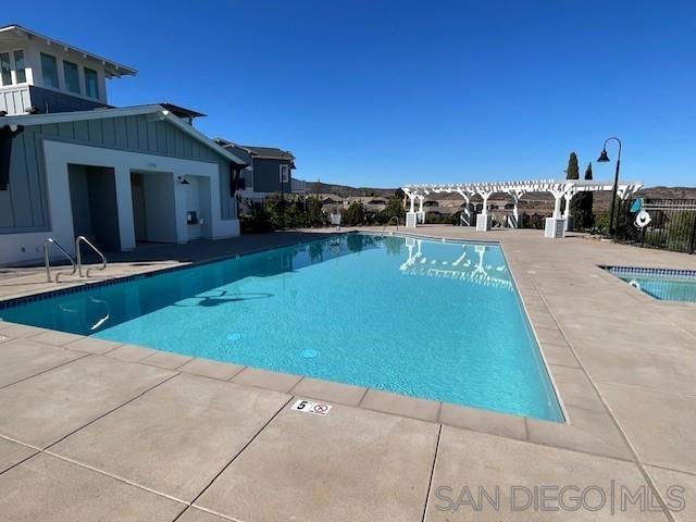 7824 Cypress Dr, Santee, California 92071, 3 Bedrooms Bedrooms, ,2 BathroomsBathrooms,Townhouse,For Sale,Cypress Dr,250016753SD