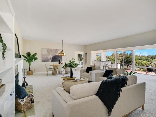 6418 Paseo Delicias, Rancho Santa Fe CA: https://media.crmls.org/mediaz/5c4b953a-2773-4f42-b210-81c0f255899c.jpg