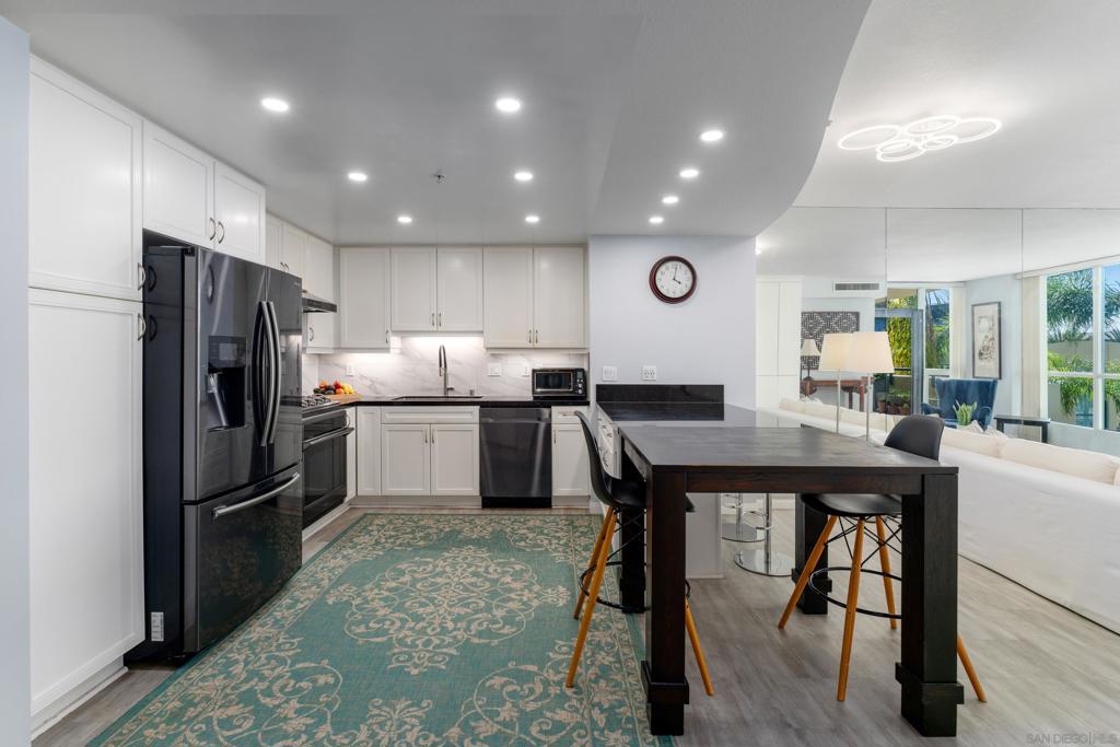 MLS #250036749SD image #6