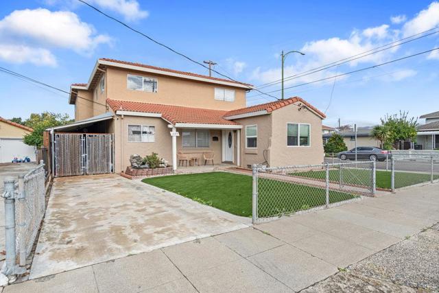 1545 E Saint John Street, San Jose CA: https://media.crmls.org/mediaz/5c4e33b0-29b2-4789-9079-01043b34bc09.jpg