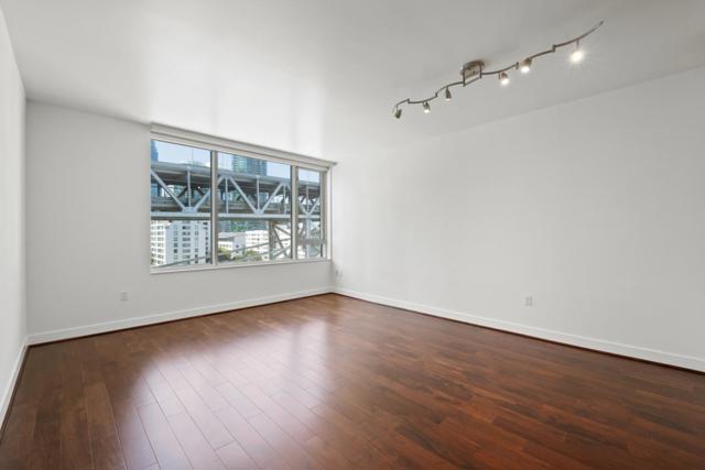 501 Beale Street, San Francisco CA: https://media.crmls.org/mediaz/5c4e72d0-80c5-46f0-a3a6-6b27ac5d1324.jpg