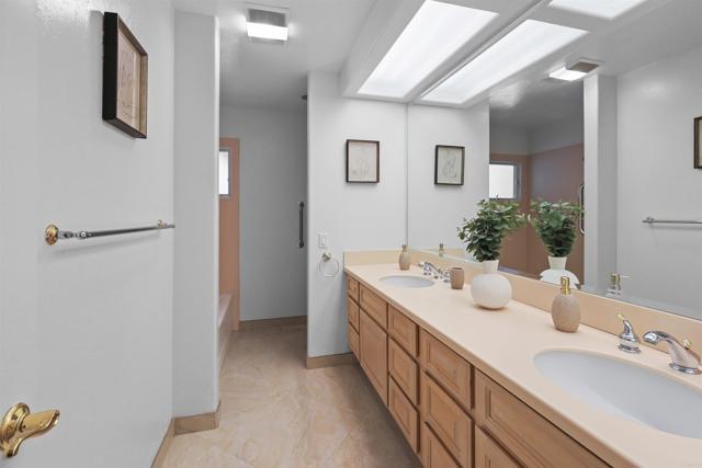 Home for Sale in Escondido