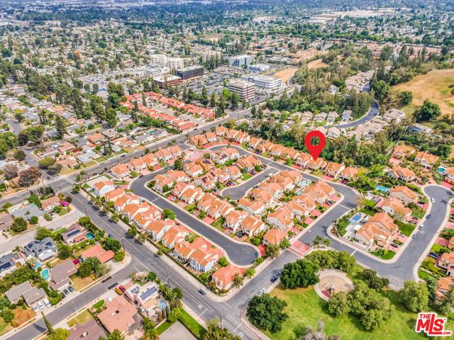 23234 Valerio Street, West Hills CA: https://media.crmls.org/mediaz/5c51a5ae-f456-41cb-9ecf-974fc5ec5711.jpg