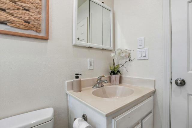 1079 Annapolis Drive, San Mateo CA: https://media.crmls.org/mediaz/5c526846-3e75-4422-8acd-c7e85ae7e3ae.jpg