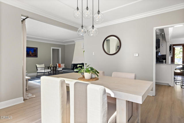 404 Rosemont Boulevard, San Gabriel CA: https://media.crmls.org/mediaz/5c528cbb-f379-4c13-b2f5-1c7babb9a063.jpg