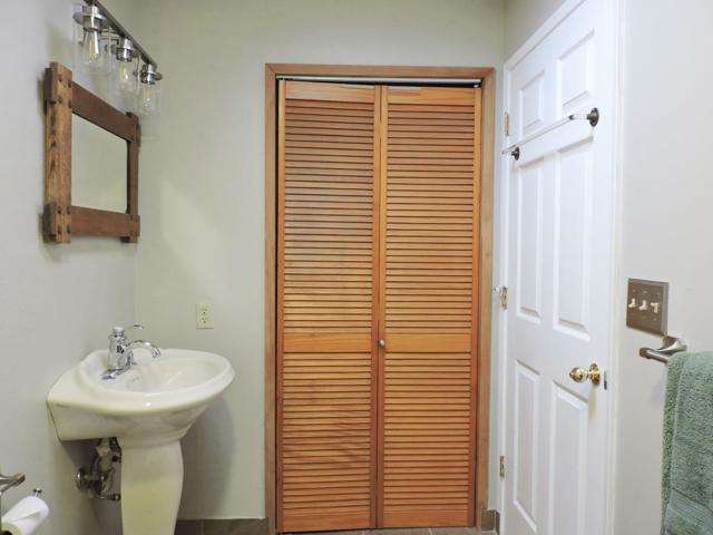 450 Bernstein Drive, Boulder Creek CA: https://media.crmls.org/mediaz/5c52abe4-ace7-4ce8-97ad-eb5b6fd03816.jpg