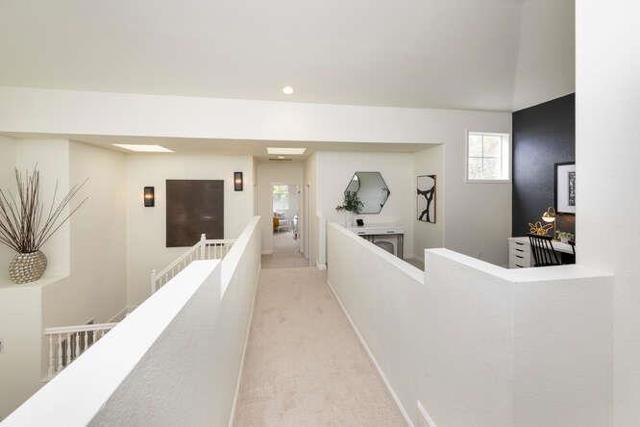 816 Corriente Point Drive,  CA: https://media.crmls.org/mediaz/5c532645-a8a9-44bb-bcbb-c73fd5015833.jpg