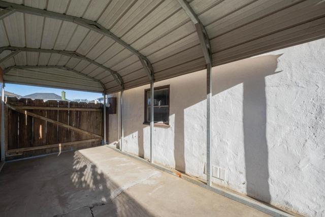 89 Clark Street, Salinas CA: https://media.crmls.org/mediaz/5c5396a6-0c47-4198-b8e4-e9abf85418ca.jpg