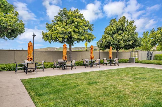 788 Tranquility Circle, Livermore CA: https://media.crmls.org/mediaz/5c543ddd-596d-486e-9b32-907a94fdd101.jpg