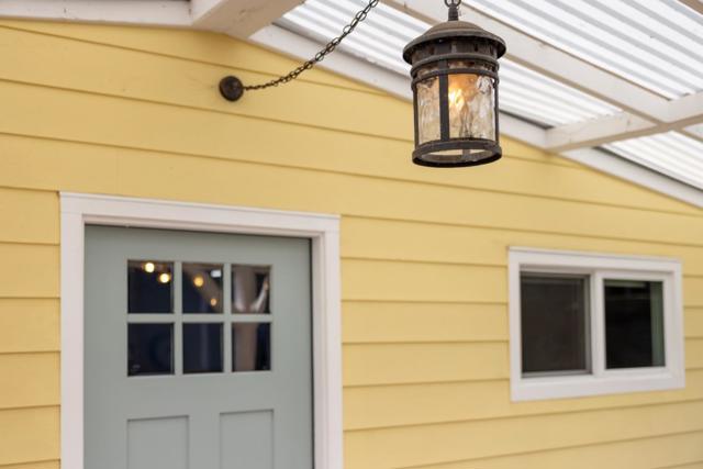 1022 Del Monte Boulevard, Pacific Grove CA: https://media.crmls.org/mediaz/5c54a2e8-2046-4a27-9b4f-e808b7087fb3.jpg