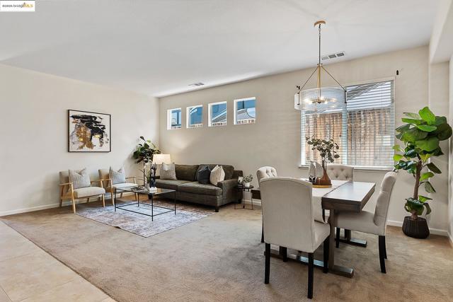 3680 Mallard Ct, Antioch CA: https://media.crmls.org/mediaz/5c550399-e057-4491-a90b-667f9c61f2c6.jpg