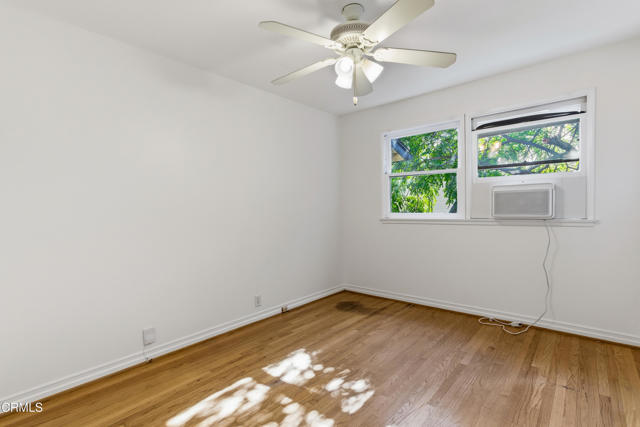 Detail Gallery Image 16 of 21 For 1407 Meridian Ave, South Pasadena,  CA 91030 - 3 Beds | 2 Baths