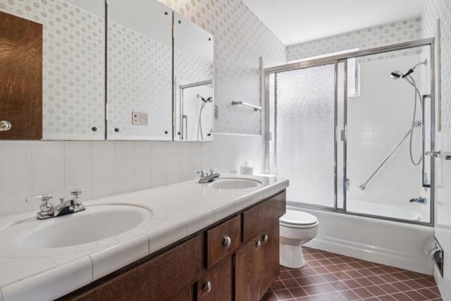 1259 Toyon Drive, Millbrae CA: https://media.crmls.org/mediaz/5c570c51-948f-4f41-af9d-0d69d437ca23.jpg