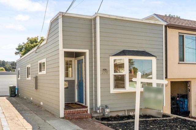 279 Elm Avenue, San Bruno CA: https://media.crmls.org/mediaz/5c59c272-6af5-4e0c-8a89-cdff76ce0d6c.jpg