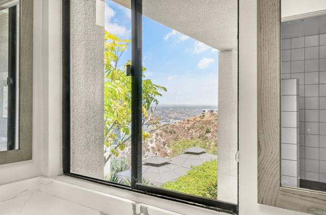 Detail Gallery Image 31 of 45 For 3112 N Mountain View Dr, San Diego,  CA 92116 - 4 Beds | 2 Baths