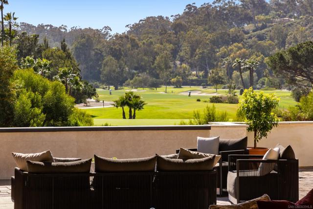 5758 60 Las Palomas, Rancho Santa Fe CA: https://media.crmls.org/mediaz/5c5bf575-0581-4001-857c-c04717e85f7b.jpg