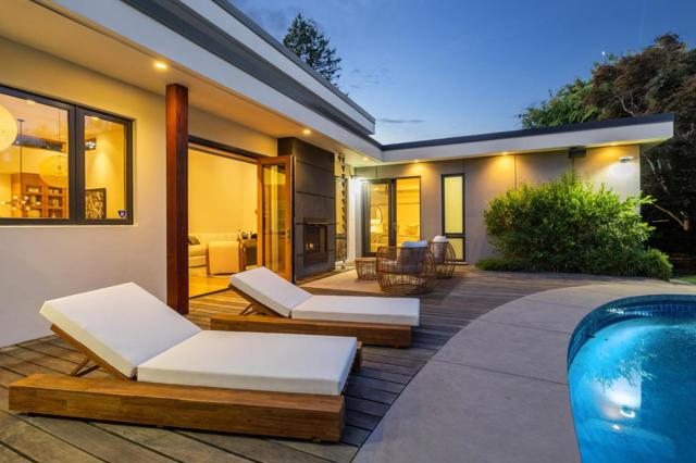 28 Politzer Drive, Menlo Park CA: https://media.crmls.org/mediaz/5c5c3fcd-276d-4c60-bd6e-a1b0ecfa4d59.jpg