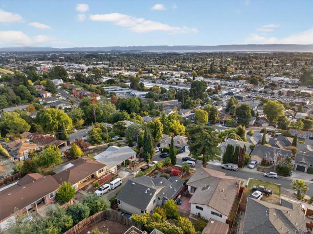 24546 Marie Drive, Hayward CA: https://media.crmls.org/mediaz/5c5d7e26-5e71-45bb-83ec-85de948a9112.jpg