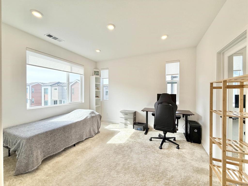 14136 Jonah Way - photo 10