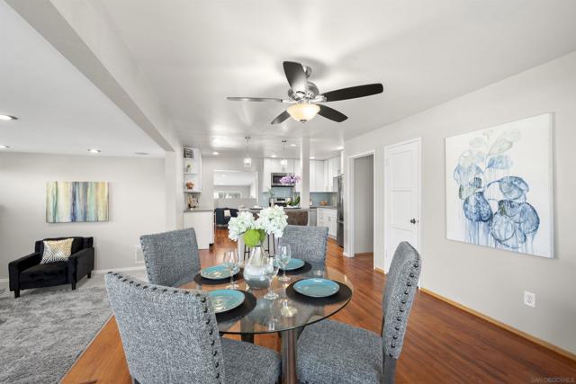 3833 Tomahawk Ln, San Diego CA: https://media.crmls.org/mediaz/5c5e61f6-6d17-4bae-b9df-50b8bf228351.jpg