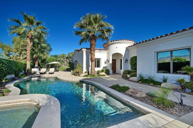 76054 Via Saturnia, Indian Wells CA: https://media.crmls.org/mediaz/5c5f39e4-53e8-4238-b8e6-64409ef51453.jpg