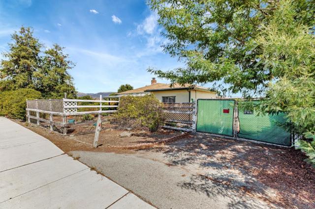 9650 Santa Teresa Boulevard, Gilroy CA: https://media.crmls.org/mediaz/5c61046a-a475-48ee-b80b-71db3fddc5fe.jpg