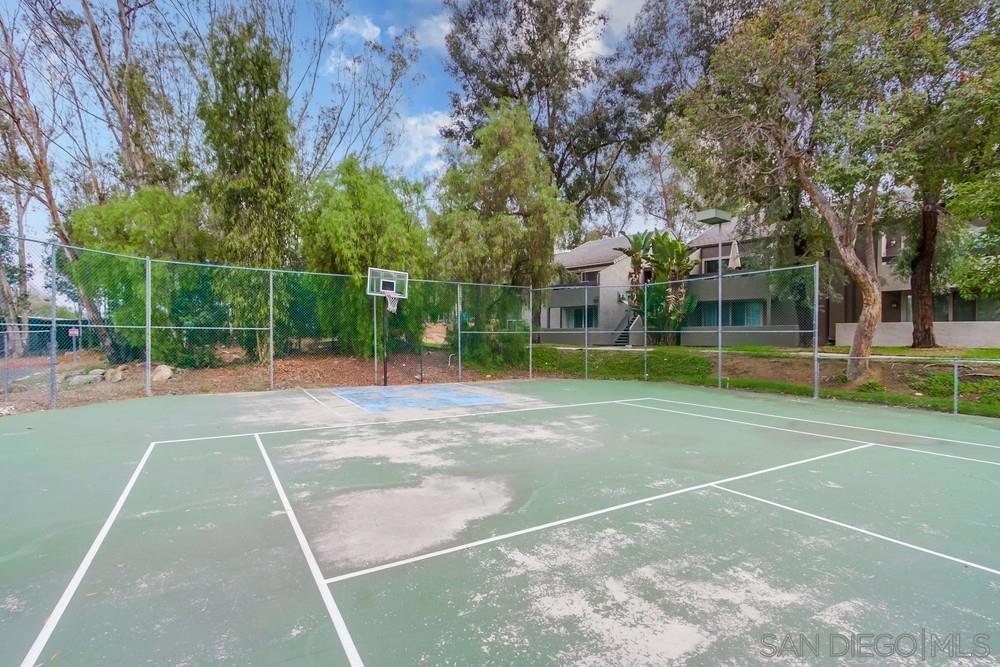 MLS #250039547SD image #41