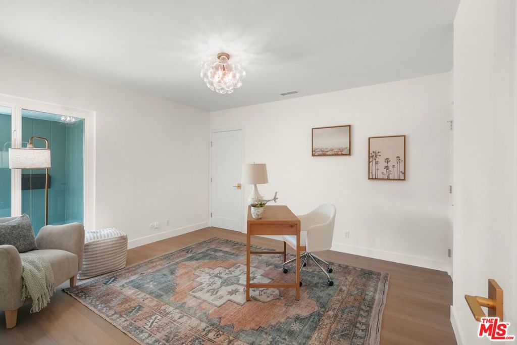 MLS #25572217 img 27