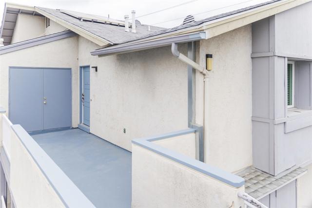 Detail Gallery Image 5 of 19 For 10760 N Magnolia Ave #B6,  Santee,  CA 92071 - 3 Beds | 1/1 Baths