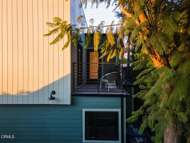 Detail Gallery Image 29 of 30 For 4947 Stratford Rd, Los Angeles,  CA 90042 - 5 Beds | 2 Baths