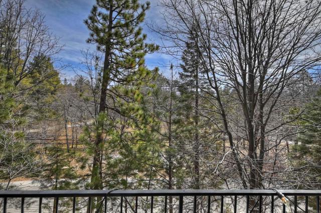 Detail Gallery Image 42 of 64 For 966 Willow Creek Rd #36,  Lake Arrowhead,  CA 92352 - 3 Beds | 2/1 Baths