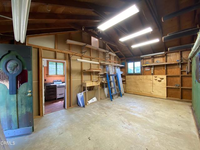 36435 Highway 1, Westport CA: https://media.crmls.org/mediaz/5c67c494-6a40-4745-8edf-63a77d5f2aa8.jpg