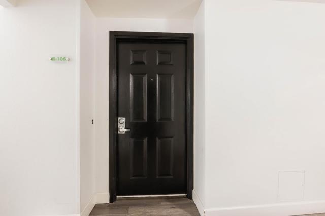 1318 B Street, Hayward CA: https://media.crmls.org/mediaz/5c68b645-24b8-45ae-adf5-b884f2ad8ae9.jpg