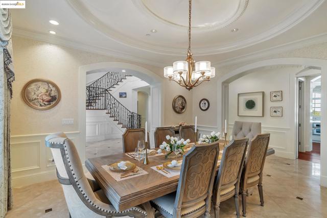 1853 Via Di Salerno, Pleasanton CA: https://media.crmls.org/mediaz/5c68dd8d-60a3-4f22-b2e1-198ad24044e9.jpg