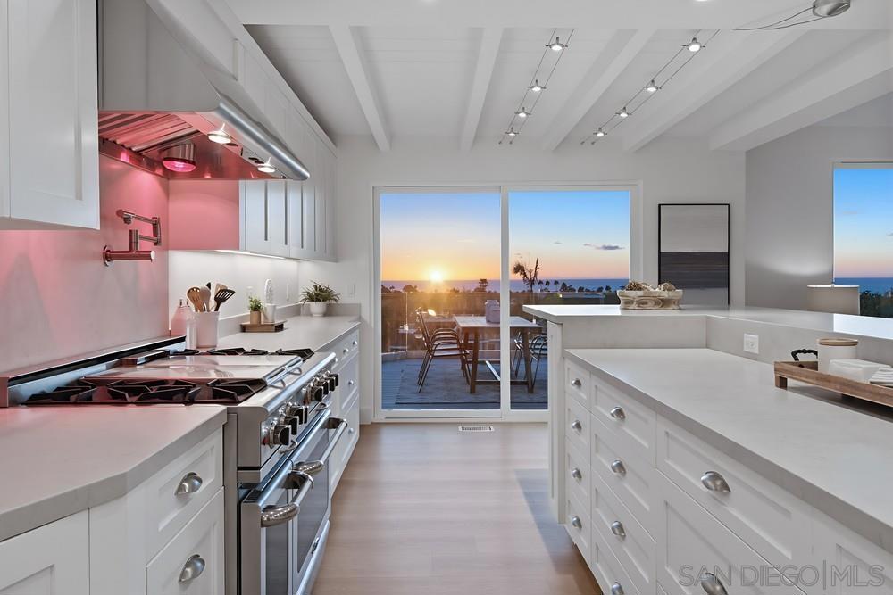 5C68Fa9D D0D4 4D44 B7Bf 2Bdb2490Dae1 1711 Burgundy Rd., Encinitas, Ca 92024 &Lt;Span Style='BackgroundColor:transparent;Padding:0Px;'&Gt; &Lt;Small&Gt; &Lt;I&Gt; &Lt;/I&Gt; &Lt;/Small&Gt;&Lt;/Span&Gt;