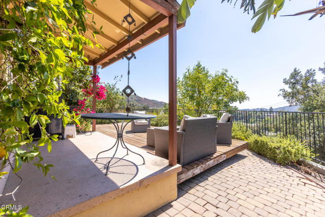 Detail Gallery Image 34 of 40 For 1932 Hilldale Dr, La Canada Flintridge,  CA 91011 - 4 Beds | 2/1 Baths