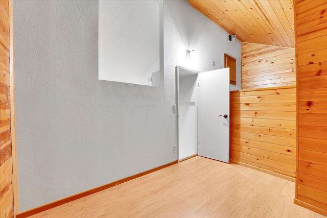 Detail Gallery Image 27 of 31 For 7077 Camino Pacheco, San Diego,  CA 92111 - 2 Beds | 2 Baths