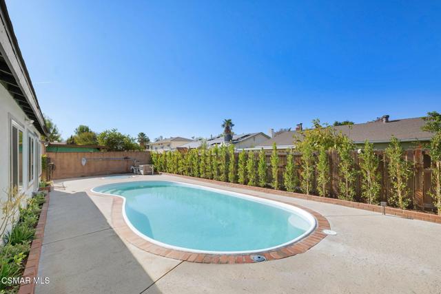2091 Marter Avenue, Simi Valley CA: https://media.crmls.org/mediaz/5c6a5891-8835-4ef4-943a-ff0100c73935.jpg