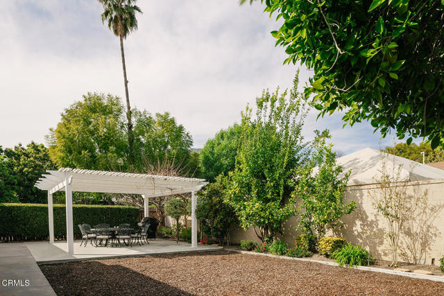 Detail Gallery Image 2 of 68 For 2506 Weston Pl, Glendale,  CA 91208 - – Beds | – Baths