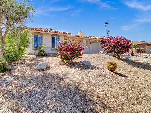 64122 Doral Drive, Desert Hot Springs CA: https://media.crmls.org/mediaz/5c6cff9d-991e-4d10-b0ba-c772650e058a.jpg