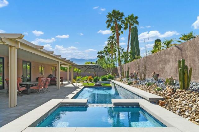 69806 Camino Pacifico, Rancho Mirage CA: https://media.crmls.org/mediaz/5c6d511c-ce05-4313-9ac1-579e8b4f11c1.jpg