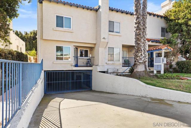 3149 Dickens St, San Diego, California 92106, 3 Bedrooms Bedrooms, ,2 BathroomsBathrooms,Condominium,For Sale,Dickens St,250000588SD