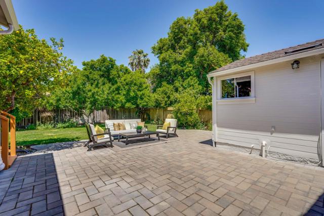 213 N Bayview Avenue, Sunnyvale CA: https://media.crmls.org/mediaz/5c6fceae-f166-491f-a09c-25da2a5374ce.jpg